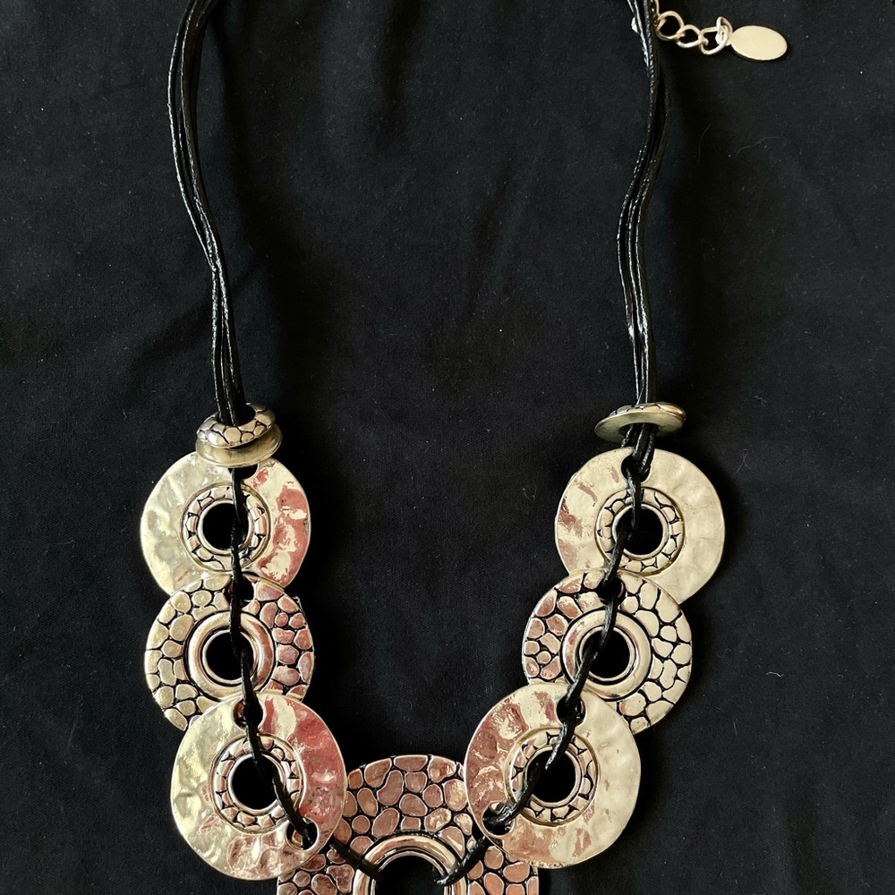 Necklace - Picture 3 of 3